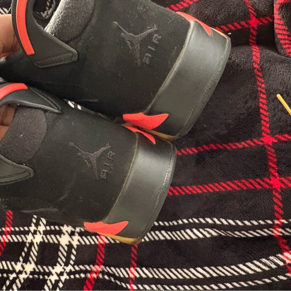 Jordan Black Sneakers with Subtle Details